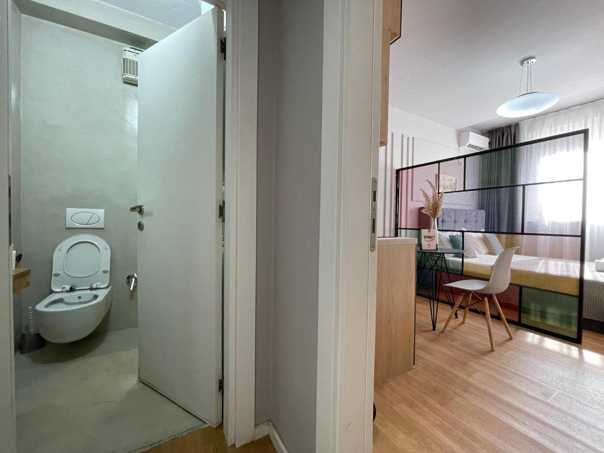 Myslym Shyri'S Apartments Tiranë Ngoại thất bức ảnh